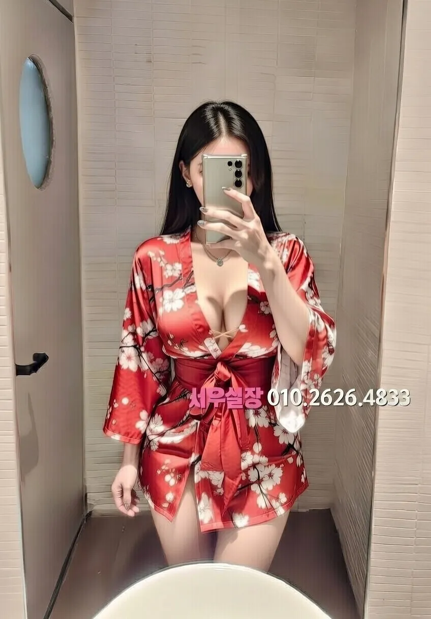 충무로 보도 프리미엄 라인업 11번 프로필