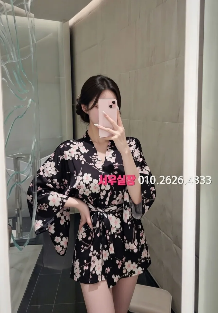 충무로 보도 프리미엄 라인업 25번 프로필