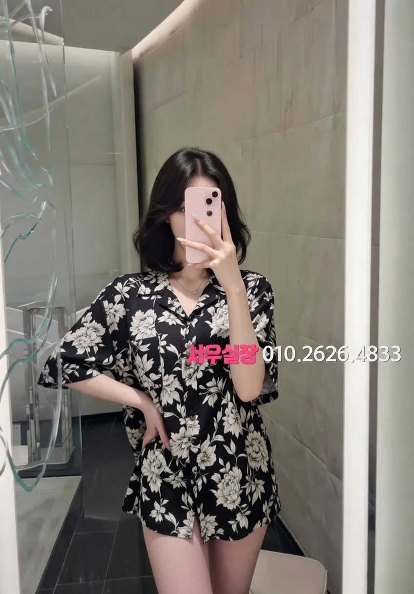 충무로 보도 프리미엄 라인업 26번 프로필