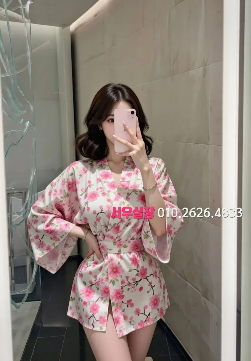 충무로 풀싸롱 프리미엄 라인업 30번 프로필